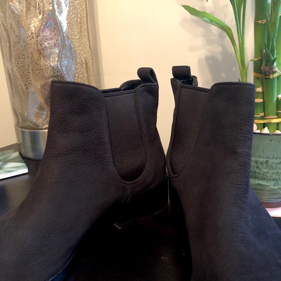 Cole Haan Chelsea Boots - Picture 3 of 3